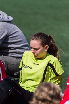 Bild 351 - B-Juniorinnen SG Trittau/S�dstormarn - SV Frisia 03 Risum Lindholm : Ergebnis: 3:1